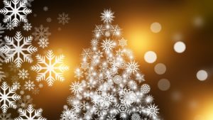 Weihnachtskarte mit Weihnachtsbaum und Schneekristallen
